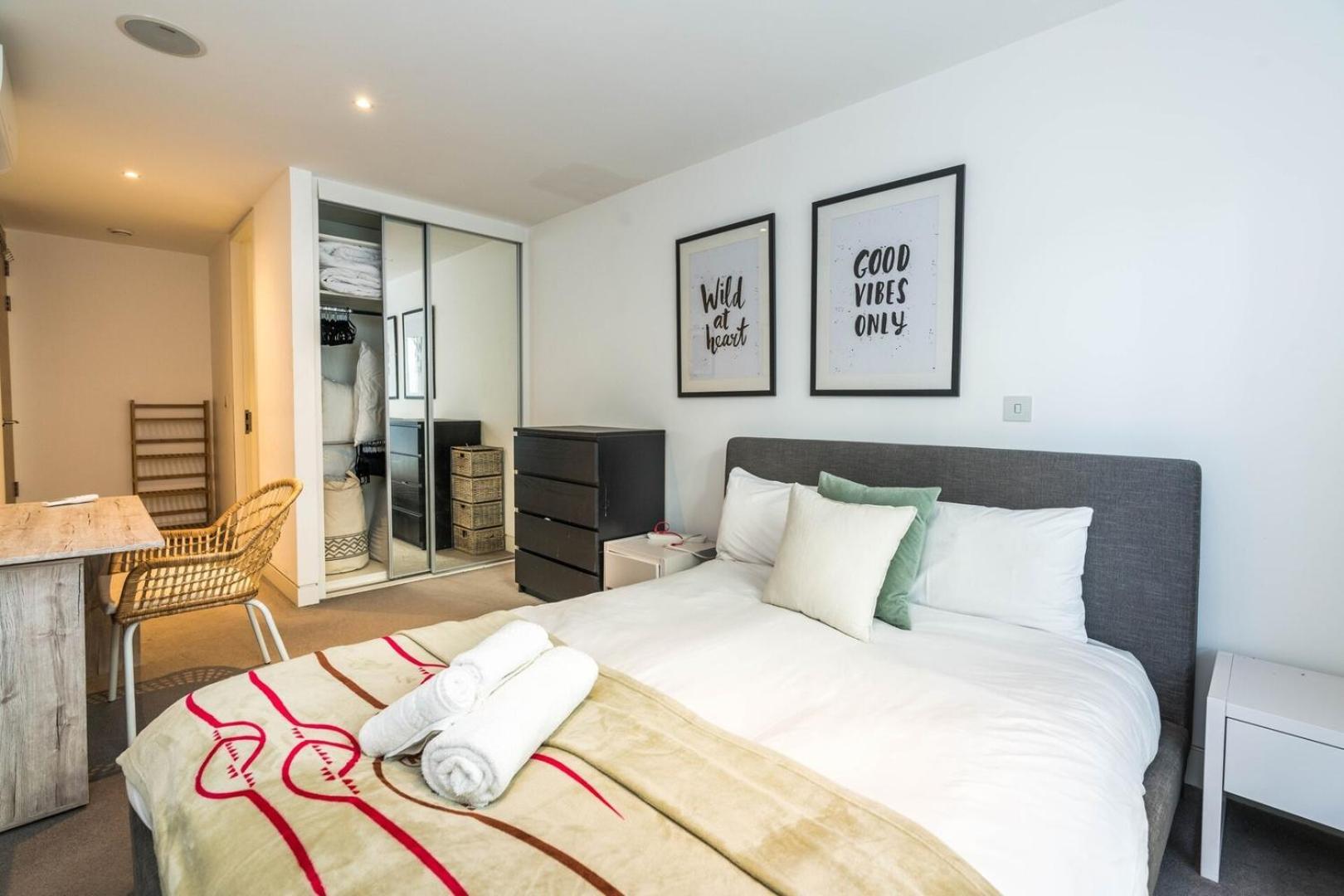 Apartment For 4 In The Heart Of Shoreditch Лондон Екстер'єр фото
